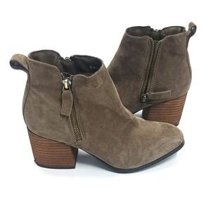 Blondo Siena Genuine Suede Ankle Boot Taupe Size 6M
